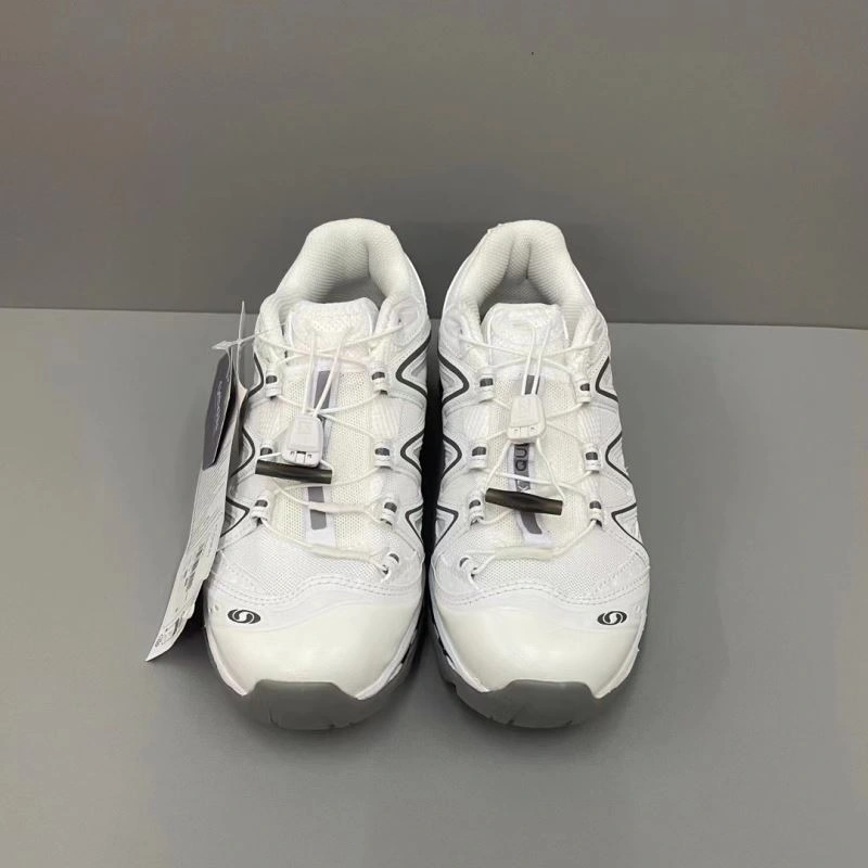 Versatile Othxr Sneakers 217244