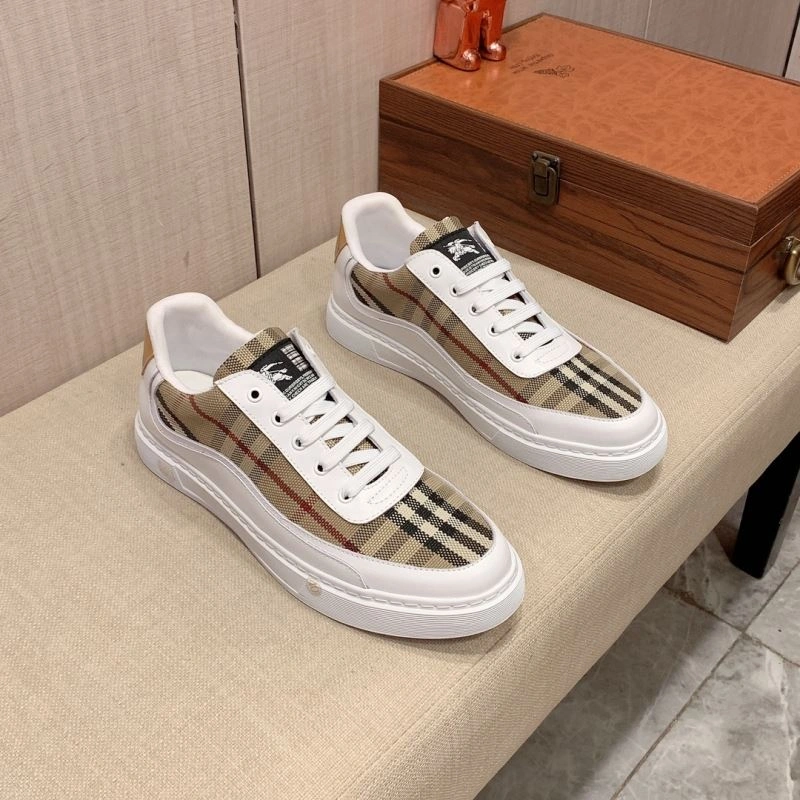 EyeCatching Bxrbxrry Sneakers 115664