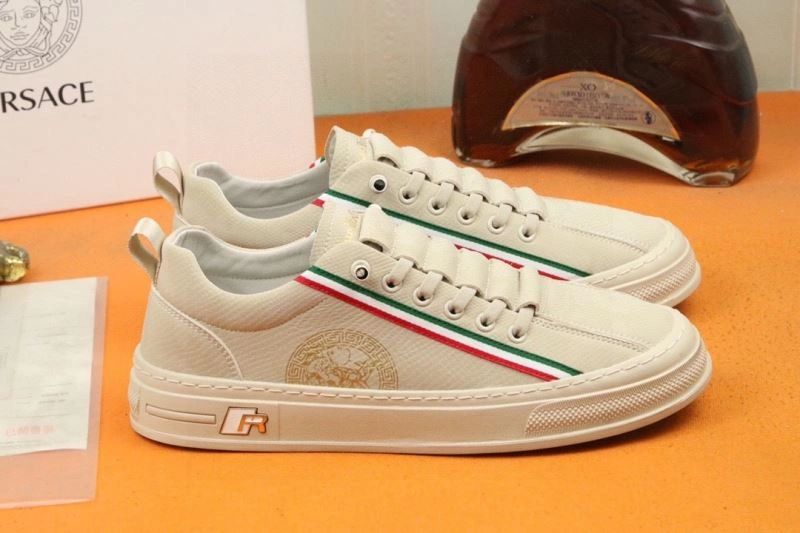 ModernLook Gxvxnchy Sneakers 154838