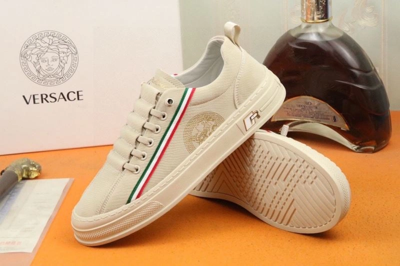 ModernLook Gxvxnchy Sneakers 154838