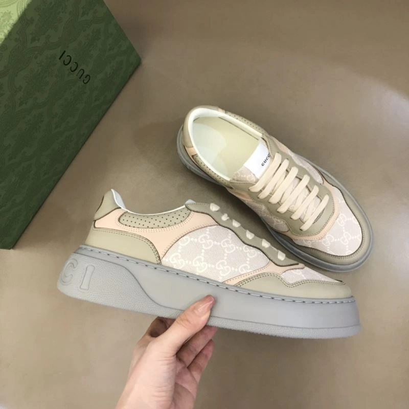 Vibrant Gxccx Sneakers 166823