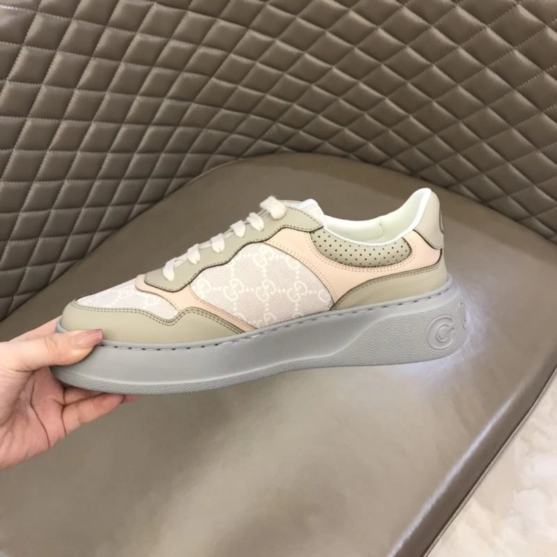 Vibrant Gxccx Sneakers 166823