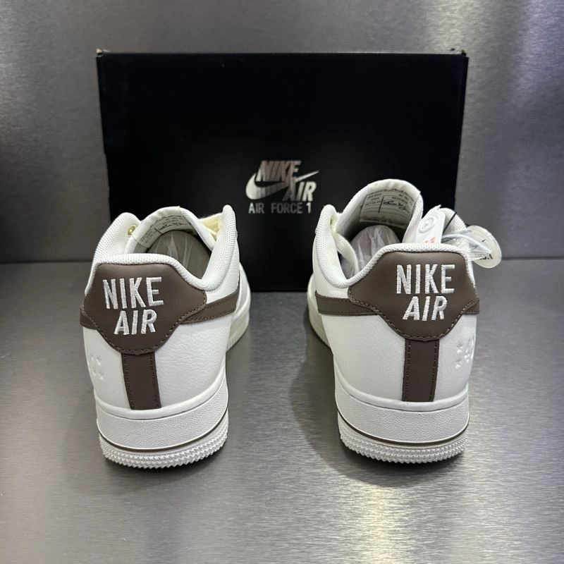 WellDesigned Nxkx Sneakers 200456