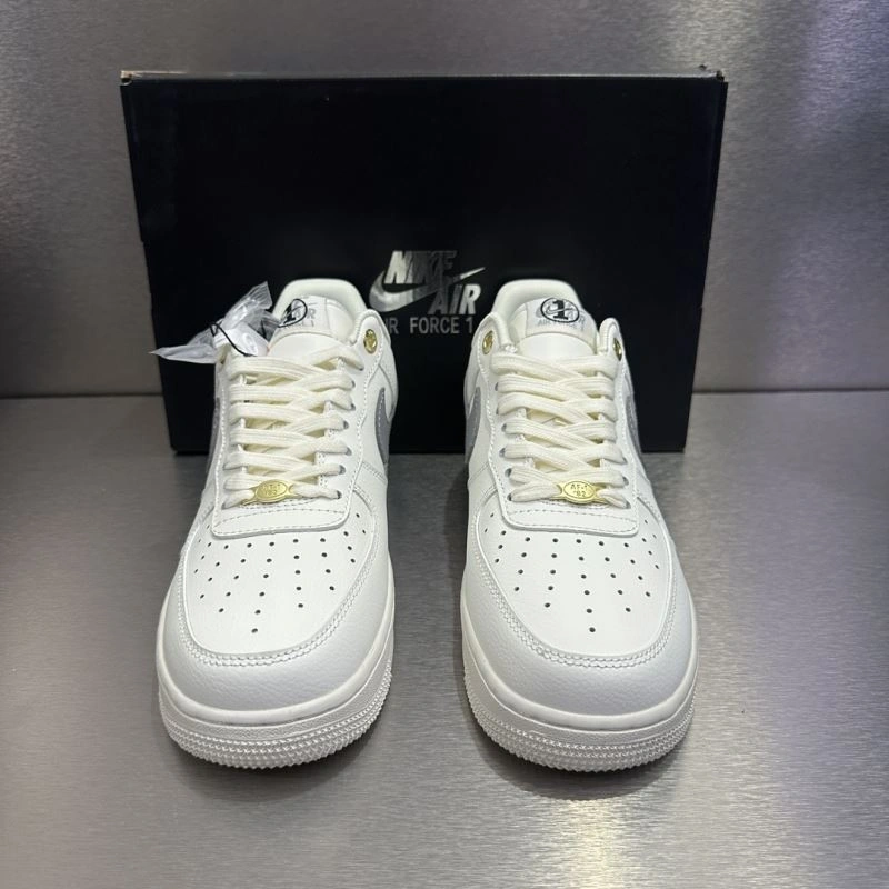 Trendsetting Nxkx Sneakers 200452