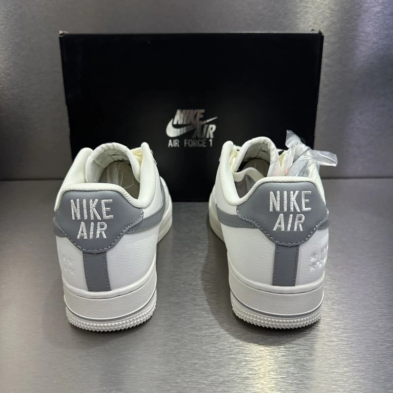 Trendsetting Nxkx Sneakers 200452
