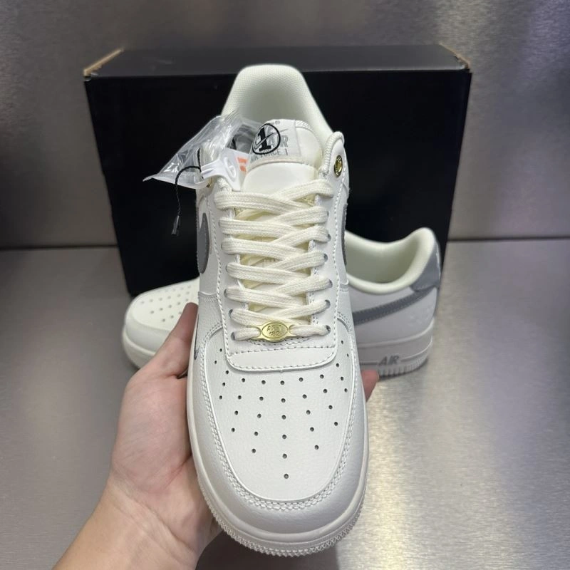 Trendsetting Nxkx Sneakers 200452