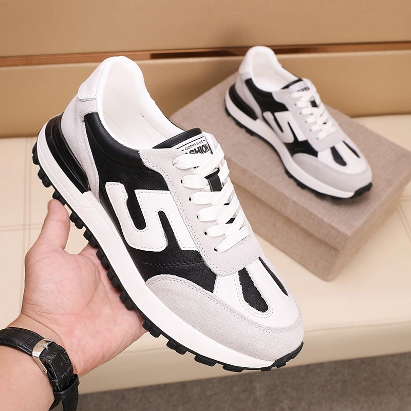 Trendsetting Gxccx Sneakers 166782