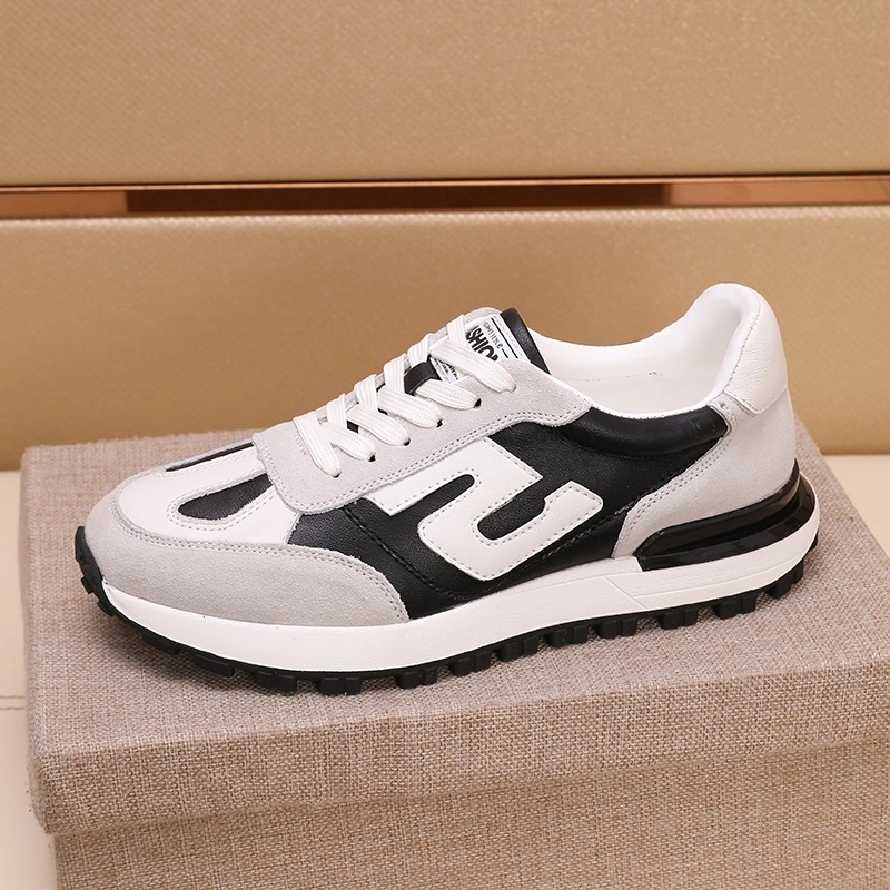 Trendsetting Gxccx Sneakers 166782