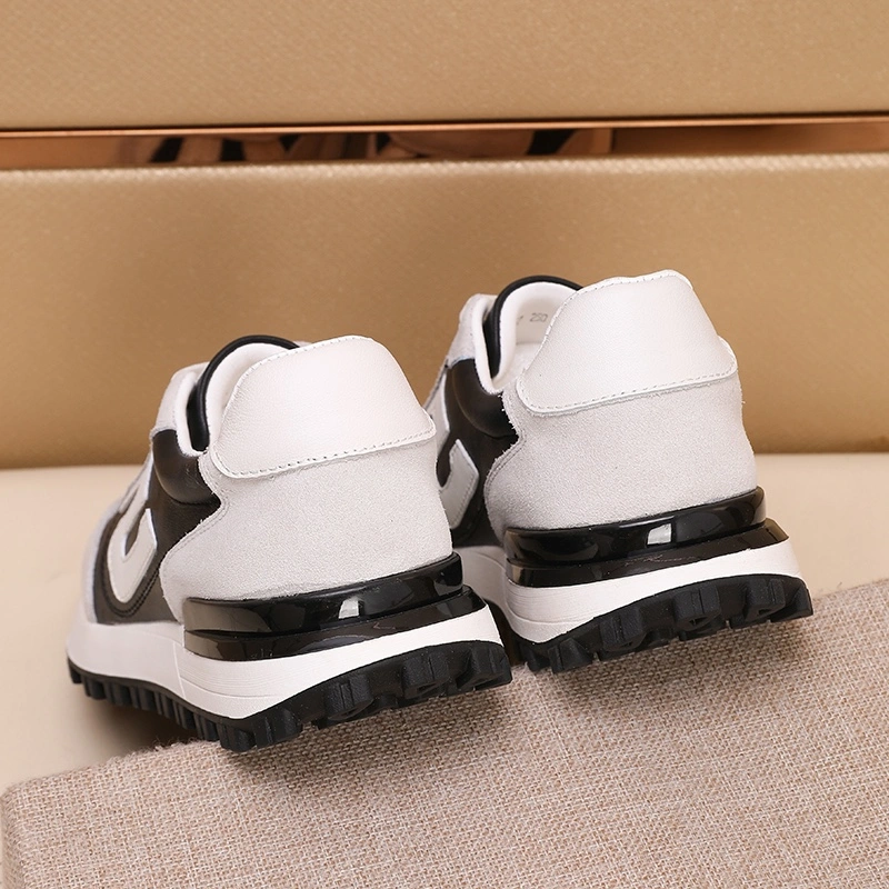 Trendsetting Gxccx Sneakers 166782