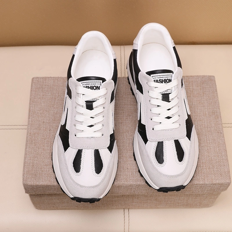 Trendsetting Gxccx Sneakers 166782