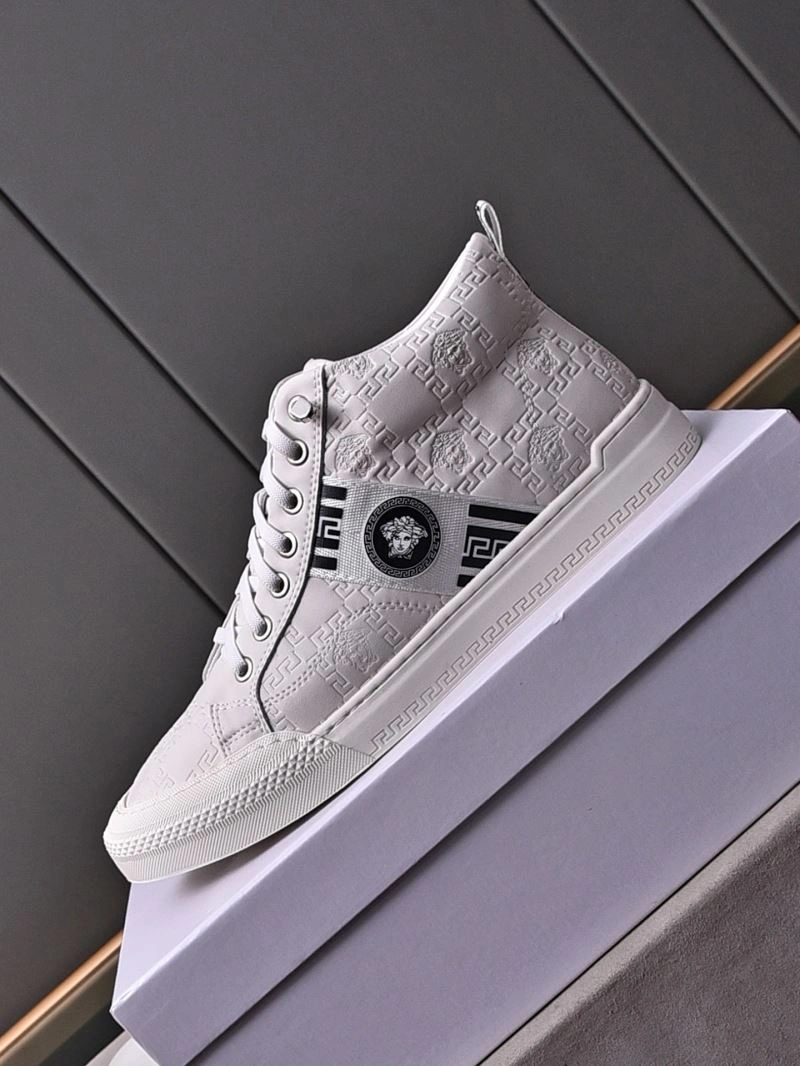 Flexible Gxvxnchy Sneakers 154835
