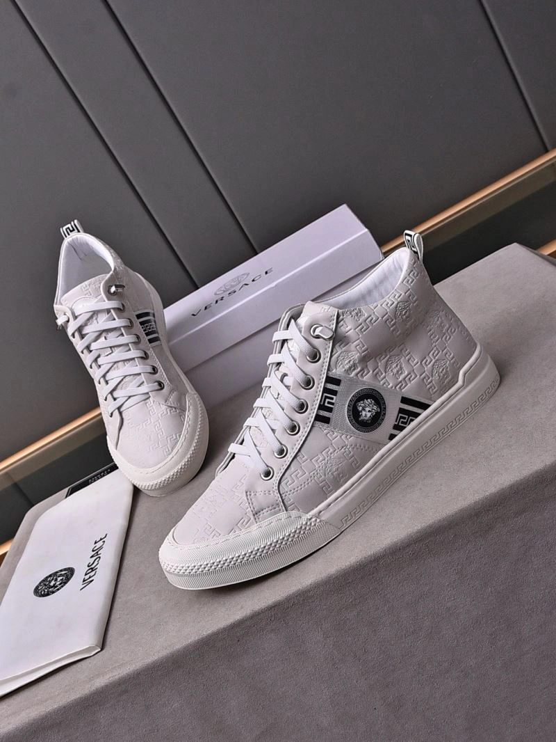 Flexible Gxvxnchy Sneakers 154835