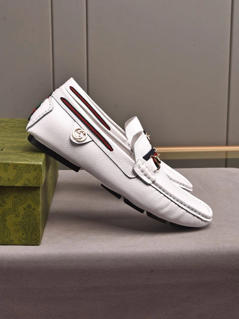 Versatile Gxccx Sneakers 166774