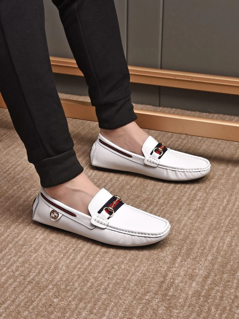 Versatile Gxccx Sneakers 166774