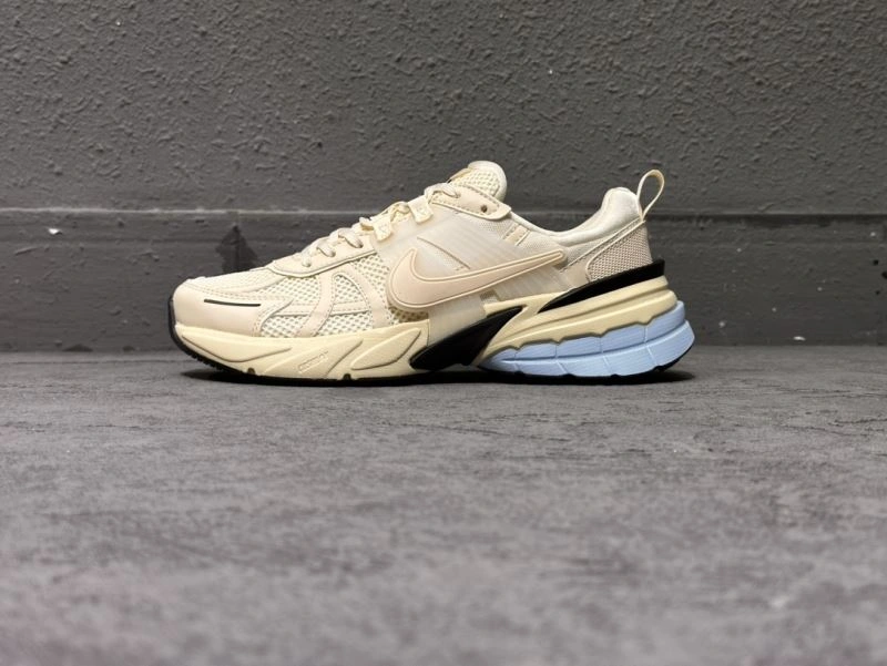 Cozy Bxlxnciaga Sneakers 110507