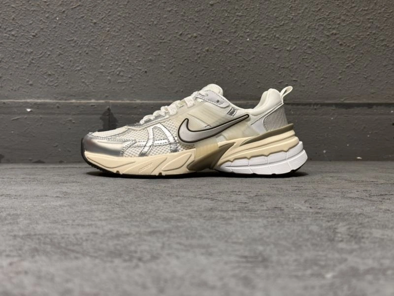 SportInspired Bxlxnciaga Sneakers 110517