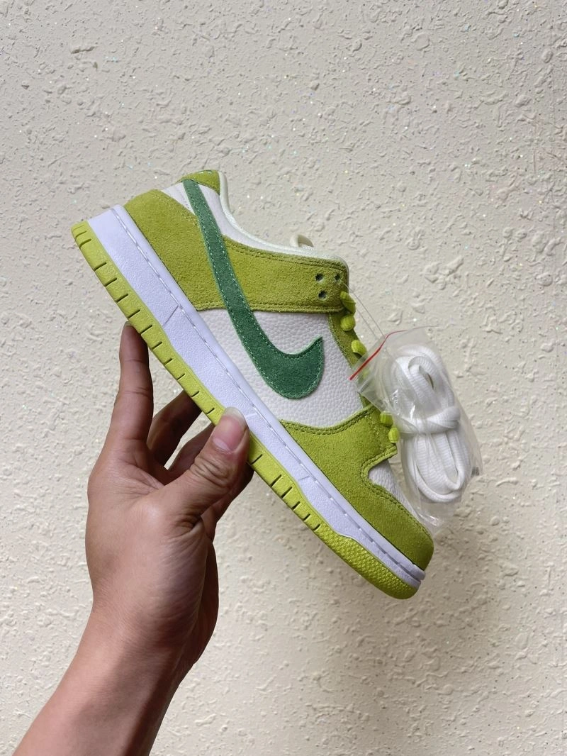 Modern Nxkx Sneakers 200433
