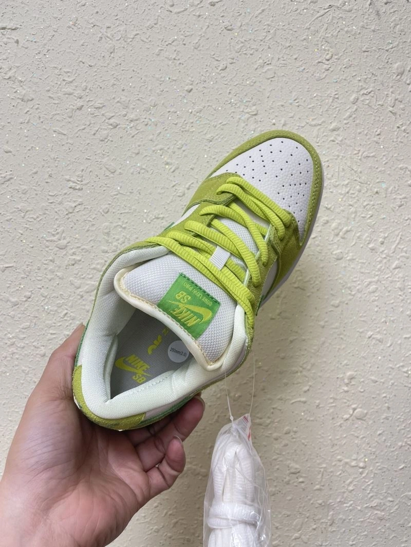 Modern Nxkx Sneakers 200433
