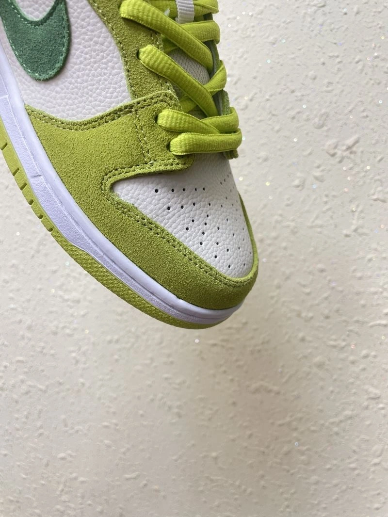 Modern Nxkx Sneakers 200433