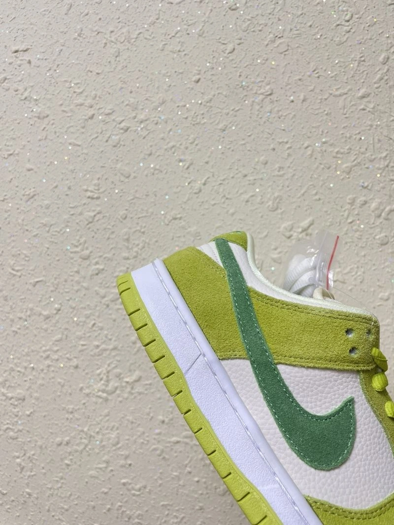 Modern Nxkx Sneakers 200433