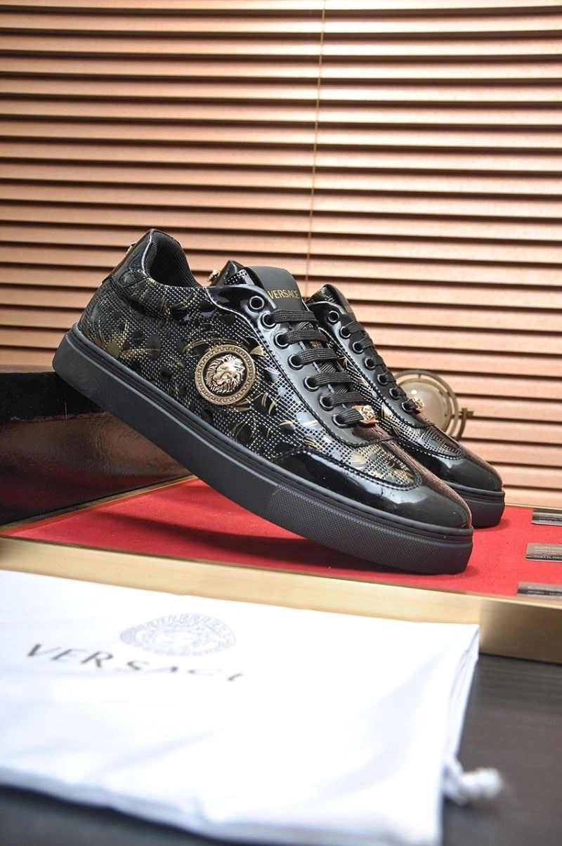 Soft Gxvxnchy Sneakers 154827