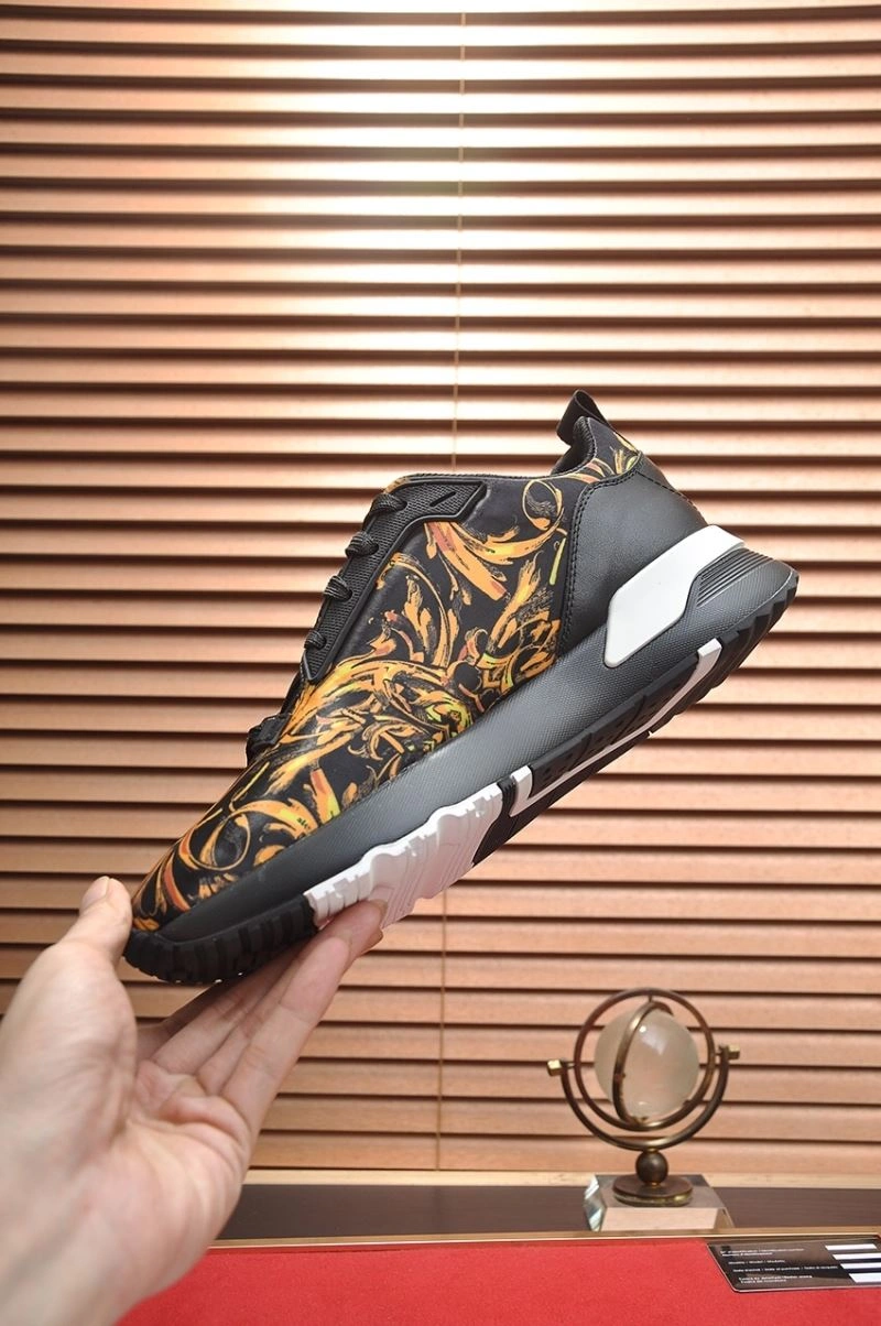 Functional Gxvxnchy Sneakers 154817