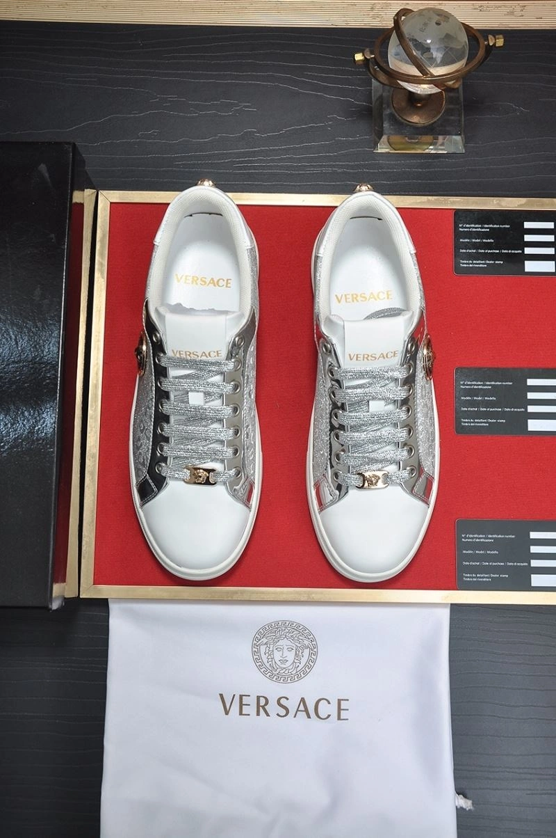 NewStyle Gxvxnchy Sneakers 154818