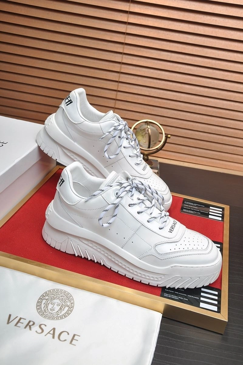 Versatile Gxvxnchy Sneakers 154799
