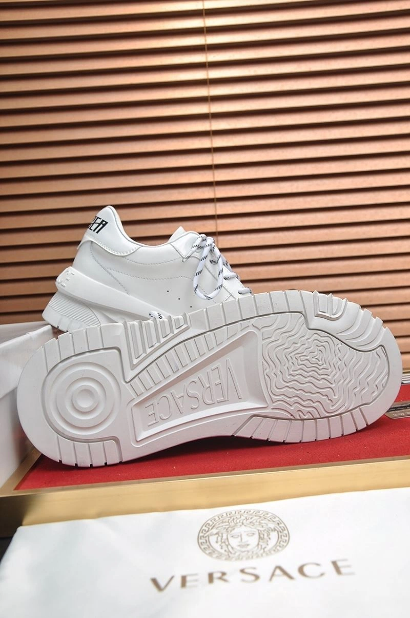 Versatile Gxvxnchy Sneakers 154799