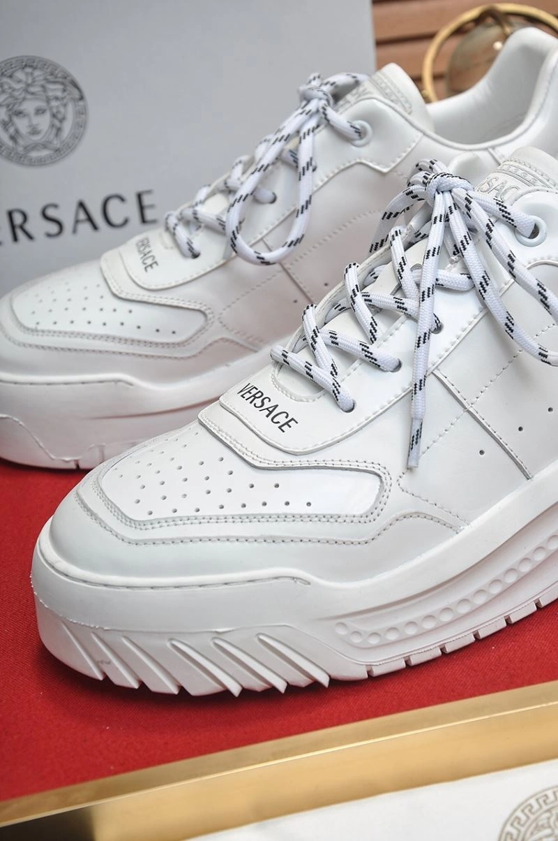 Versatile Gxvxnchy Sneakers 154799