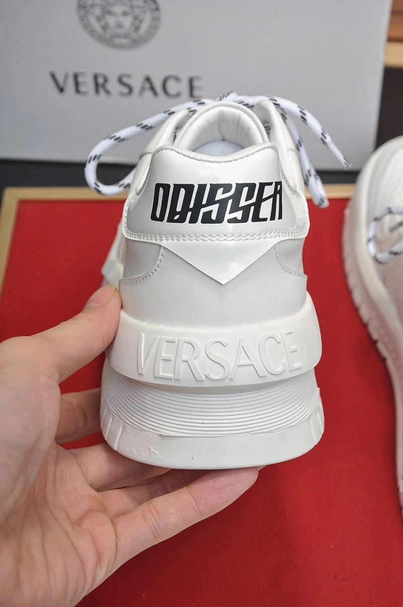 Versatile Gxvxnchy Sneakers 154799