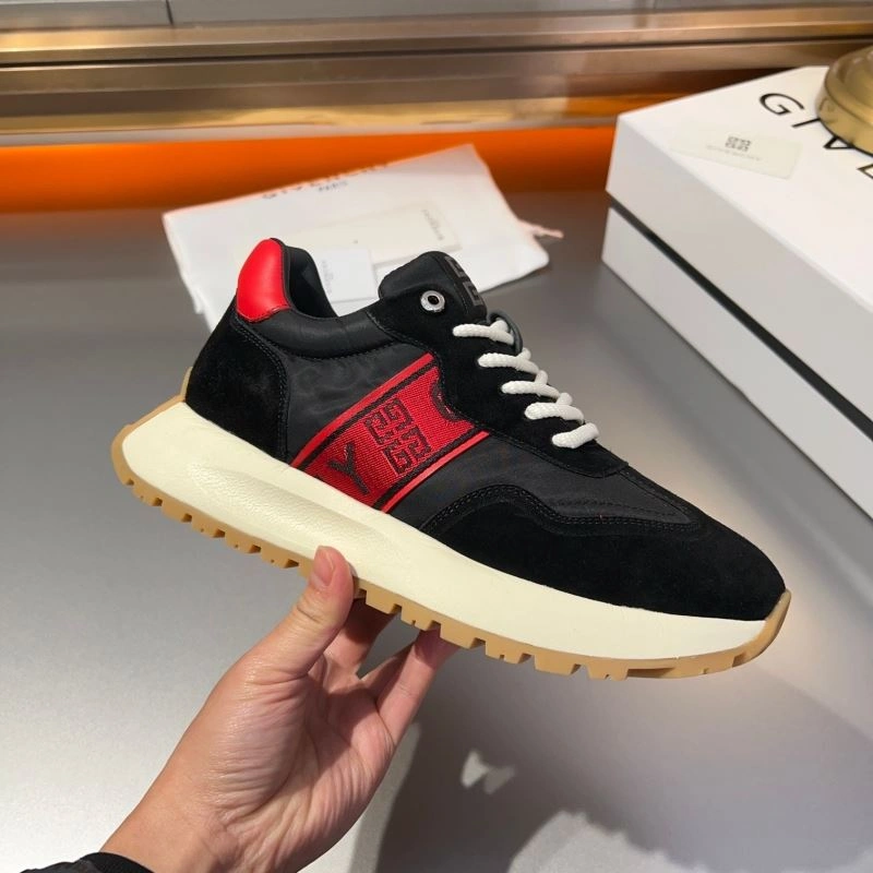 UrbanStyle Gxvxnchy Sneakers 154798