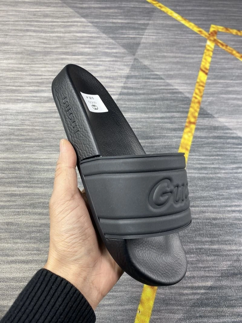 Versatile Gxccx Slippers 167000