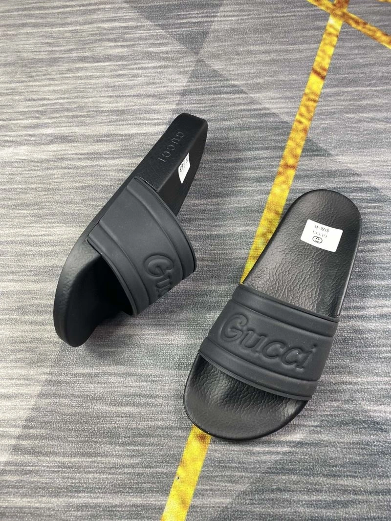 Versatile Gxccx Slippers 167000