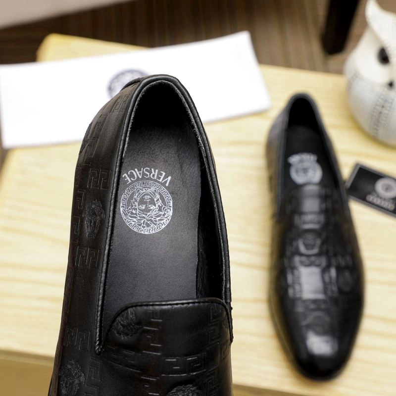 Affordable Gxvxnchy Leather Shoes 154968