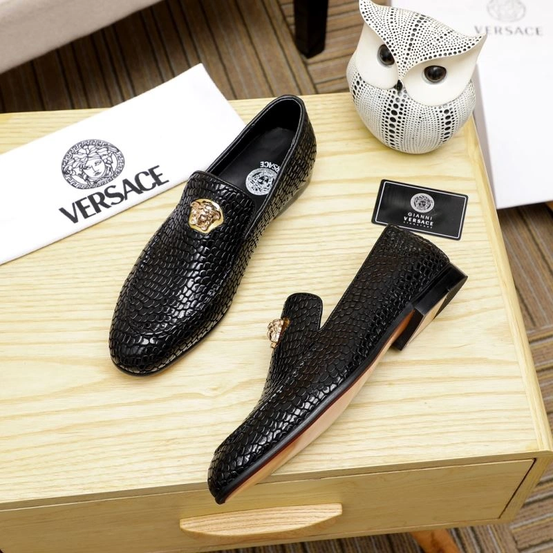 Versatile Gxvxnchy Leather Shoes 154981