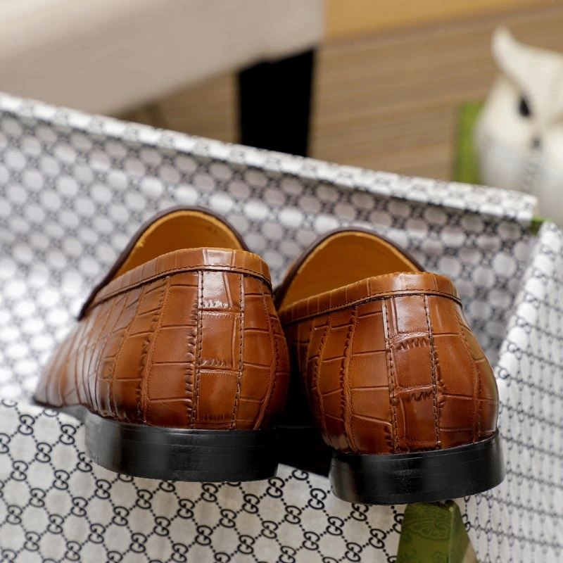 Reliable Gxccx Leather Shoes 167109