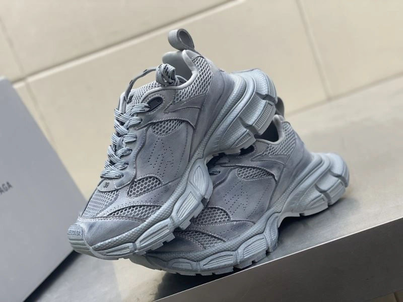Trendsetting Bxlxnciaga Sneakers 110495