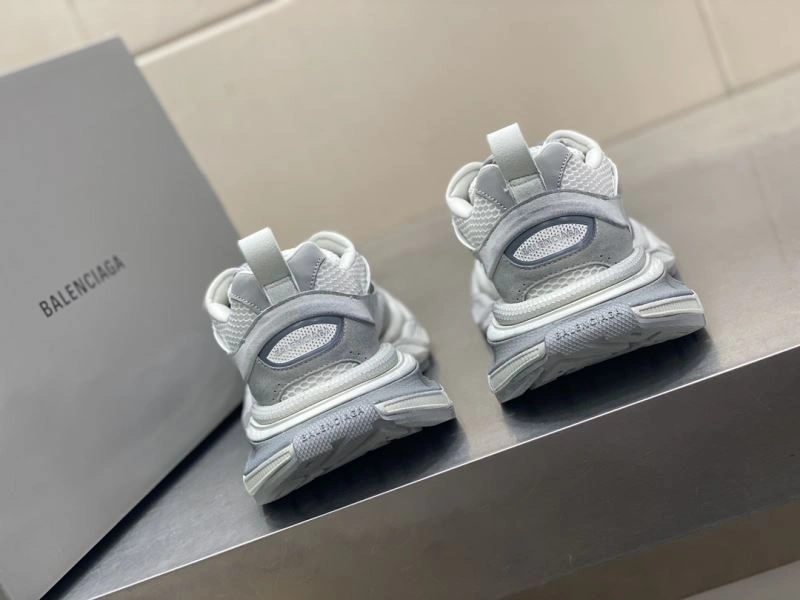 Versatile Bxlxnciaga Sneakers 110492