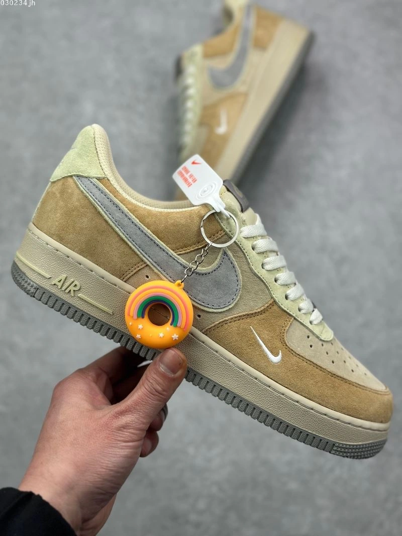 Bright Nxkx Sneakers 200335