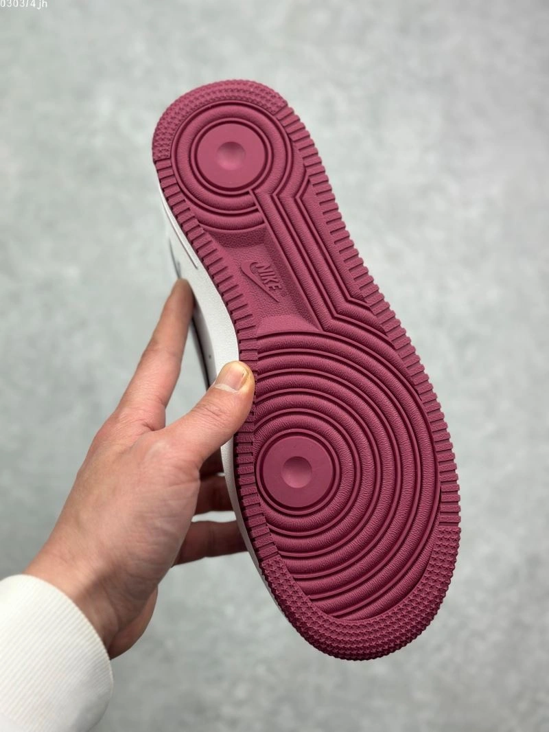 HighQuality Nxkx Sneakers 200331