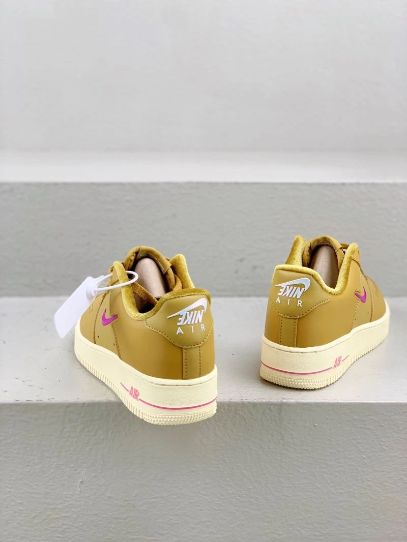 Minimalist Nxkx Sneakers 200330