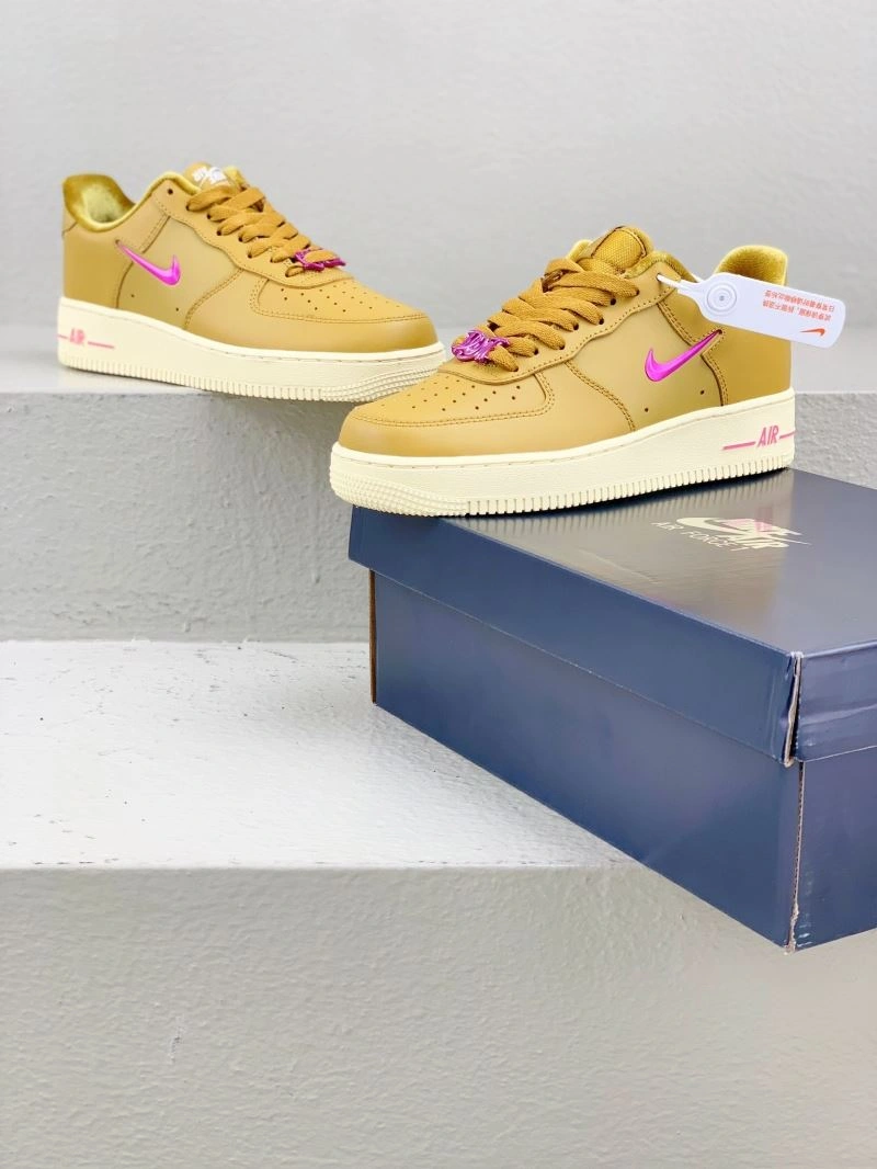 Minimalist Nxkx Sneakers 200330