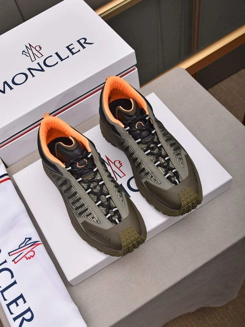 WellDesigned Mxnclxr Sneakers 197695