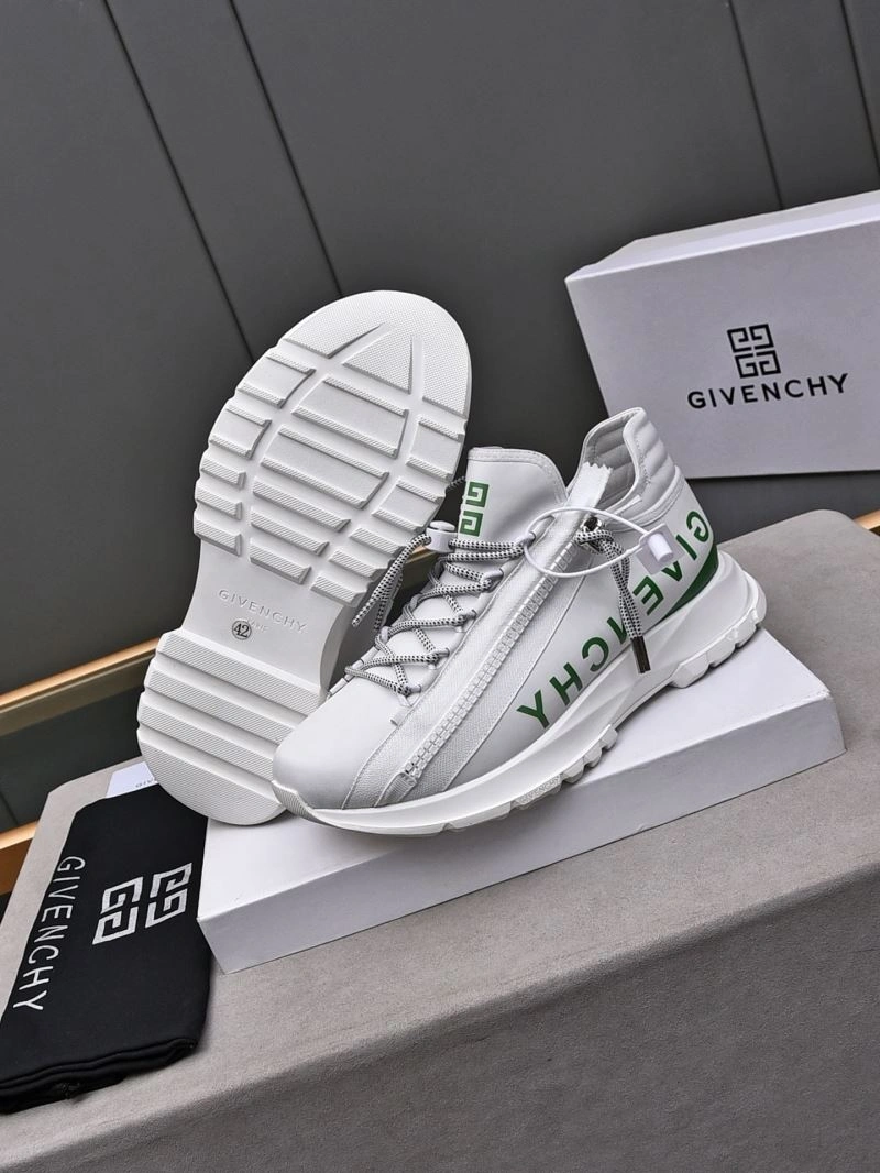 ModernLook Gxvxnchy Sneakers 154803