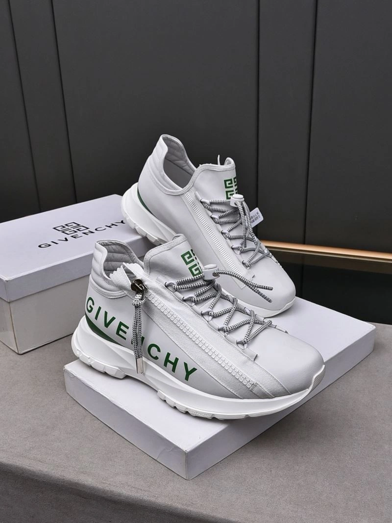 ModernLook Gxvxnchy Sneakers 154803