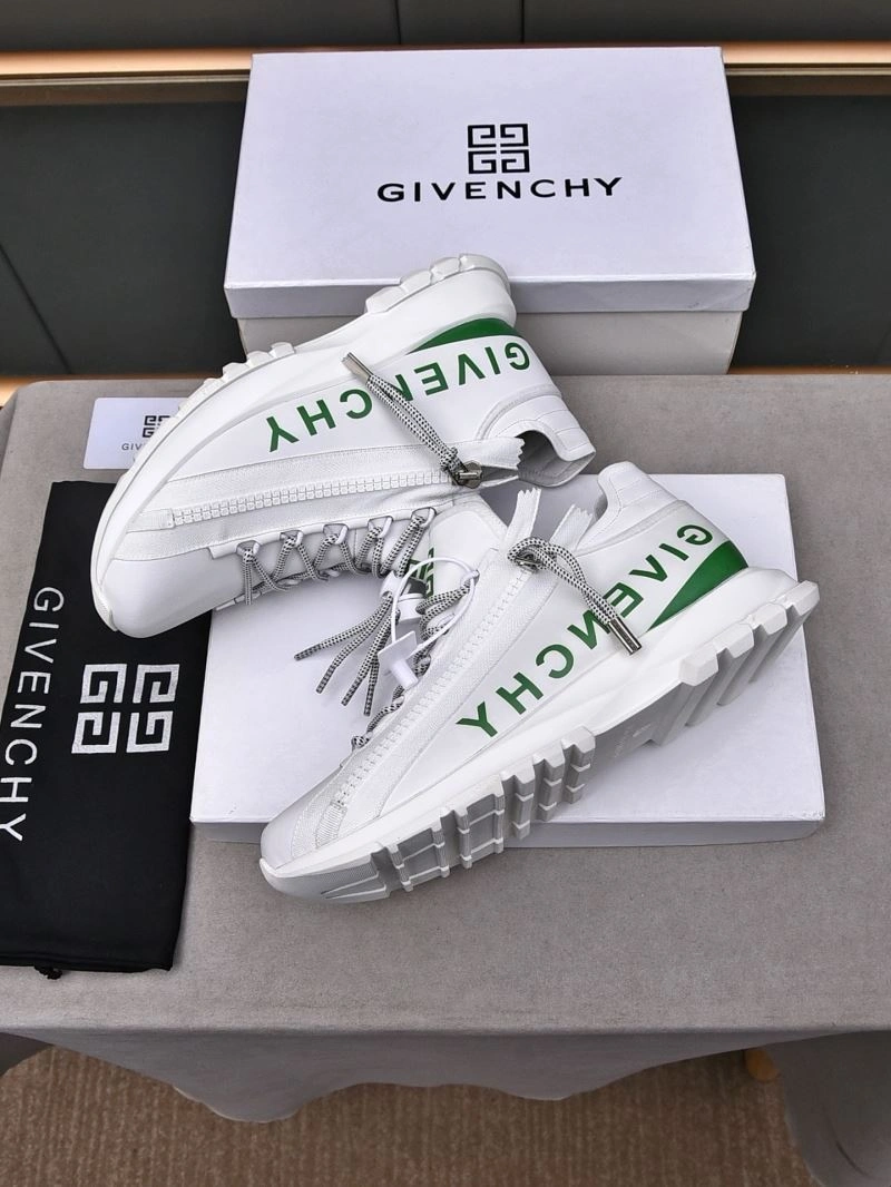 ModernLook Gxvxnchy Sneakers 154803