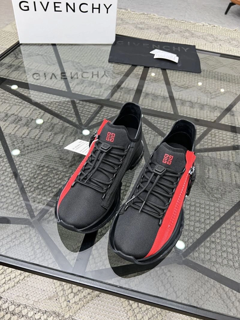 Lightweight Gxvxnchy Sneakers 154786