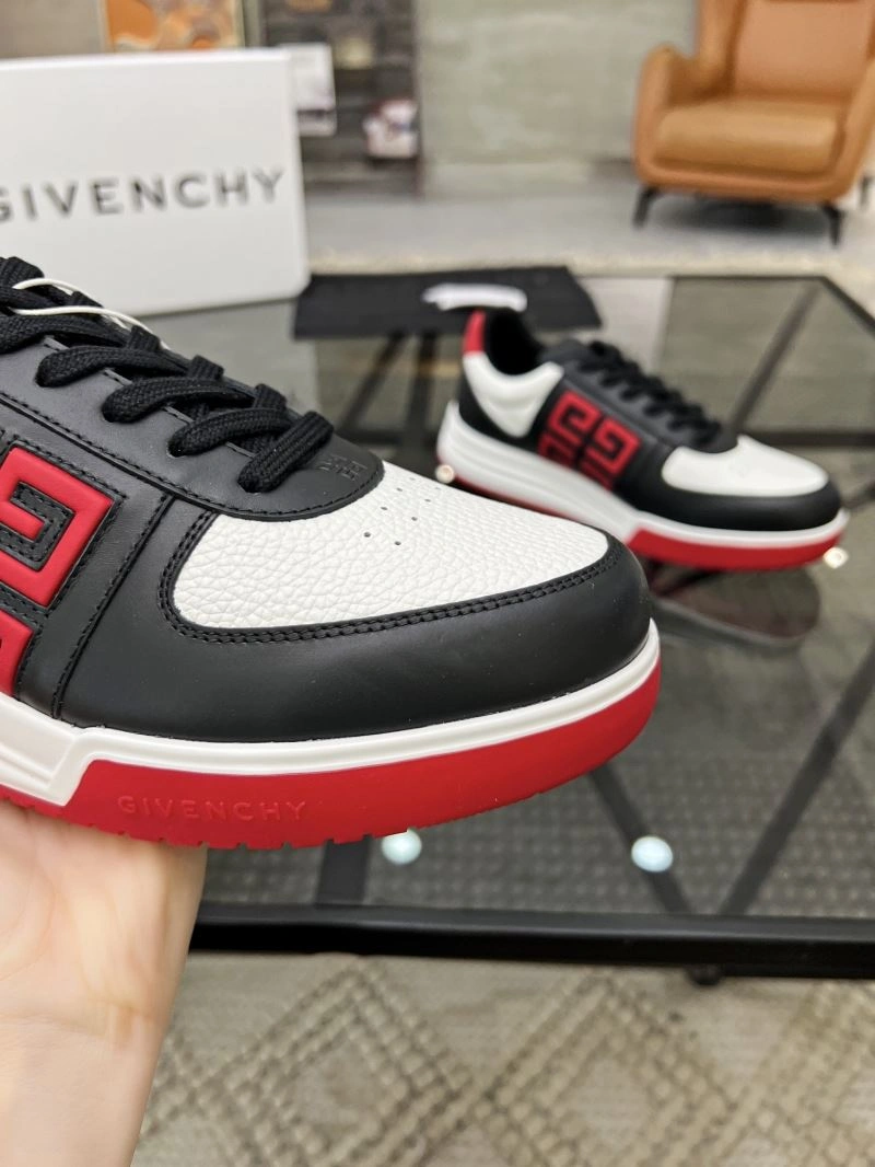 Sophisticated Gxvxnchy Sneakers 154790