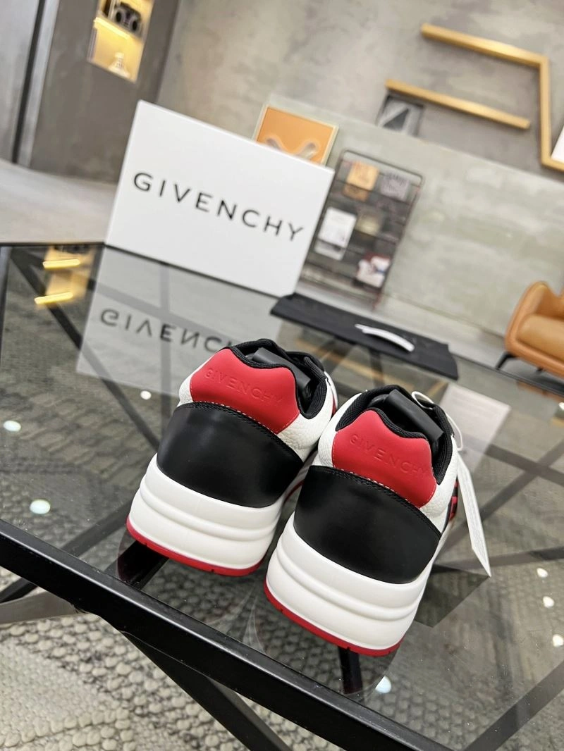 Sophisticated Gxvxnchy Sneakers 154790